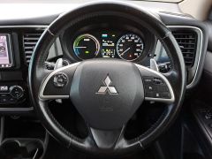 Photo of the vehicle Mitsubishi Outlander