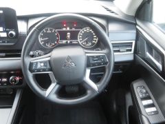 Photo of the vehicle Mitsubishi Outlander