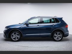 Photo of the vehicle Volkswagen Tiguan