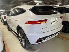 Photo of the vehicle Jaguar E-Pace