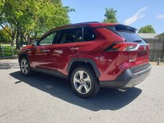 Photo of the vehicle Toyota RAV4