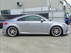 Photo of the vehicle Audi TT