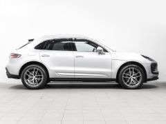 Photo of the vehicle Porsche Macan