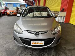 Photo of the vehicle Mazda Demio