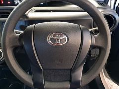 Photo of the vehicle Toyota Aqua