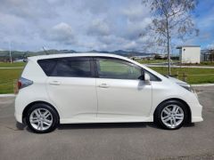 Photo of the vehicle Toyota Ractis