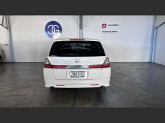 Photo of the vehicle Honda Odyssey