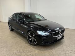 Photo of the vehicle Volvo S60