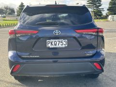 Photo of the vehicle Toyota Highlander