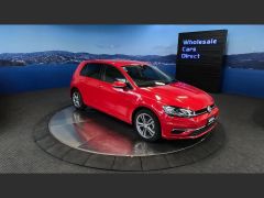 Photo of the vehicle Volkswagen Golf