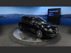 Photo of the vehicle Volkswagen Golf