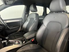 Photo of the vehicle Audi Q5