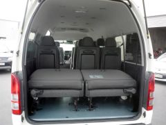 Photo of the vehicle Toyota HiAce