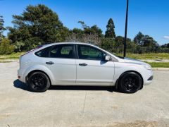 Photo of the vehicle Ford Focus