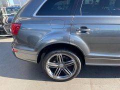 Photo of the vehicle Audi Q7