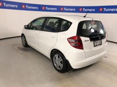 Photo of the vehicle Honda Jazz