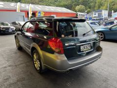 Photo of the vehicle Subaru Outback