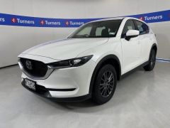 Photo of the vehicle Mazda CX-5