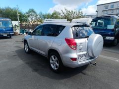 Photo of the vehicle Toyota RAV4