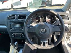 Photo of the vehicle Volkswagen Golf