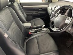 Photo of the vehicle Mitsubishi Outlander