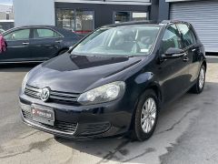 Photo of the vehicle Volkswagen Golf