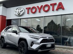 Photo of the vehicle Toyota RAV4