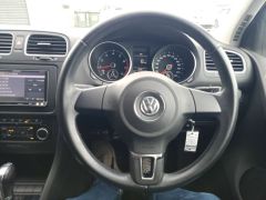 Photo of the vehicle Volkswagen Golf