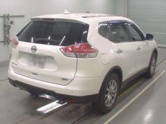 Photo of the vehicle Nissan X-Trail