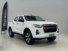 Photo of the vehicle Isuzu D-Max