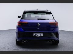 Photo of the vehicle Volkswagen T-Roc