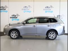 Photo of the vehicle Mitsubishi Outlander