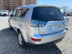 Photo of the vehicle Mitsubishi Outlander