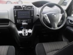 Photo of the vehicle Nissan Serena