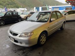 Photo of the vehicle Mazda Familia