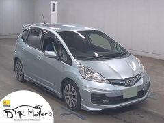 Photo of the vehicle Honda Fit