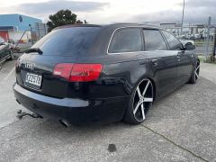 Photo of the vehicle Audi A6