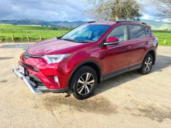 Photo of the vehicle Toyota RAV4