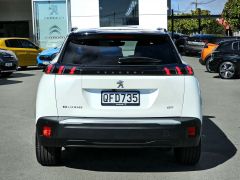 Photo of the vehicle Peugeot 2008