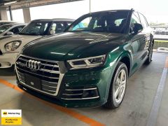 Photo of the vehicle Audi Q5