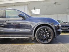 Photo of the vehicle Porsche Cayenne