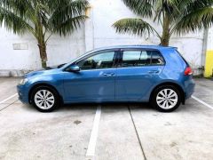 Photo of the vehicle Volkswagen Golf