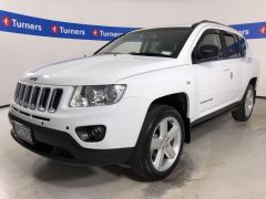 Photo of the vehicle Jeep Compass