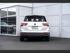 Photo of the vehicle Volkswagen Tiguan