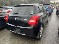 Photo of the vehicle Suzuki Swift