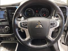 Photo of the vehicle Mitsubishi Outlander