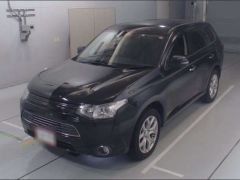 Photo of the vehicle Mitsubishi Outlander