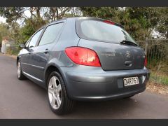 Photo of the vehicle Peugeot 307