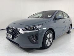 Photo of the vehicle Hyundai IONIQ