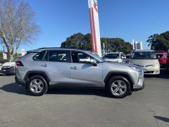 Photo of the vehicle Toyota RAV4